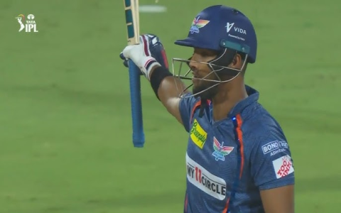 Virat kohli longest six in ipl history see the unforgettable moment