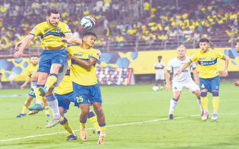 Saurashtra stadium pitch report key secrets you need before placing your bet