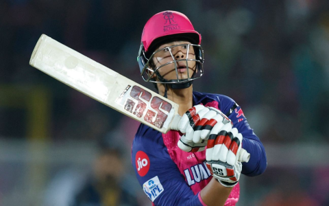 fastest 100 in t20 international how many players achieved this amazing record